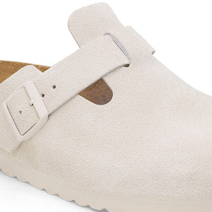 
                  
                    Load image into Gallery viewer, Birkenstock Boston Soft Footbed - &amp;#39;Antique White&amp;#39;
                  
                