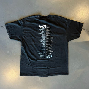 
                  
                    Load image into Gallery viewer, Vintage &amp;#39;99 VInce Gill &amp;quot;Tour&amp;quot; T-Shirt
                  
                