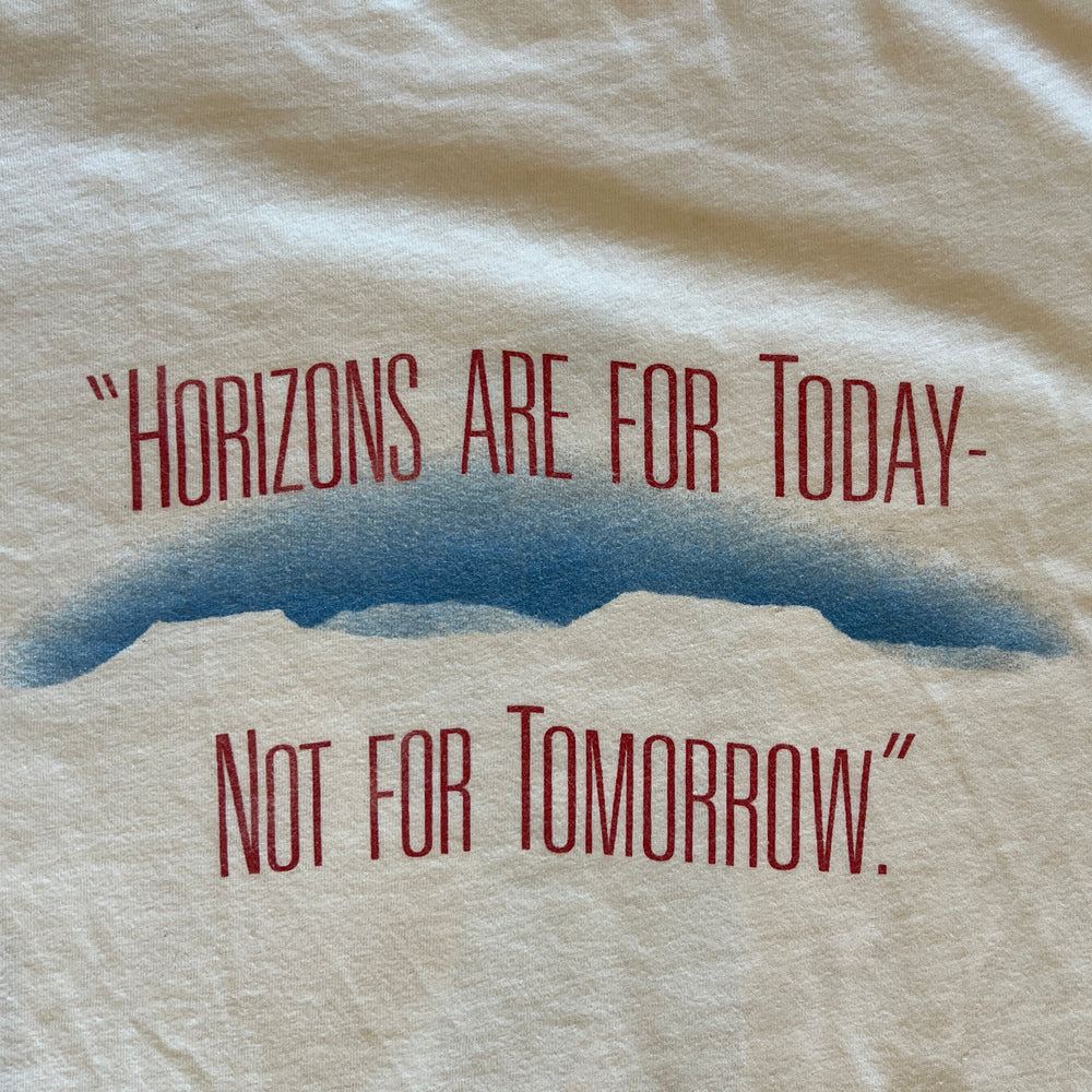 
                  
                    Load image into Gallery viewer, Vintage &amp;#39;92 Garth Brooks &amp;quot;Horizons&amp;quot; T-Shirt
                  
                