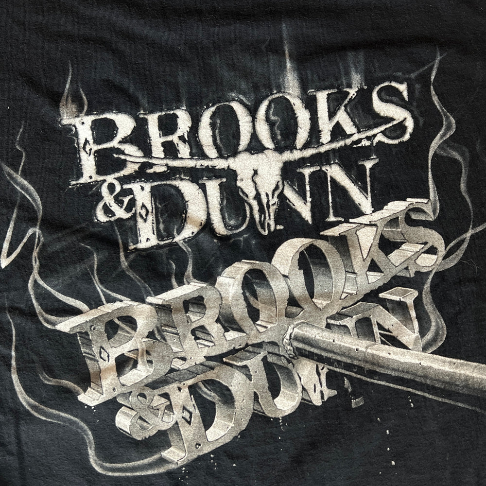 
                  
                    Load image into Gallery viewer, Vintage Brooks &amp;amp; Dunn &amp;quot;Borderline&amp;quot; T-Shirt
                  
                