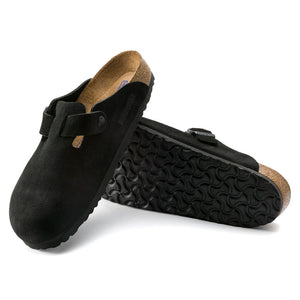 
                  
                    Load image into Gallery viewer, Birkenstock Boston Soft Footbed - &amp;#39;Black&amp;#39;
                  
                