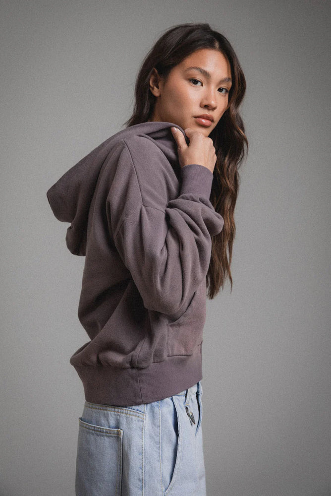 
                  
                    Load image into Gallery viewer, Elwood Beachwood Crop Hoodie - &amp;#39;Plum&amp;#39;
                  
                