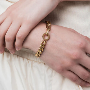 
                  
                    Load image into Gallery viewer, Vitaly &amp;quot;Gain&amp;quot; Bracelet - &amp;#39;Gold&amp;#39;
                  
                