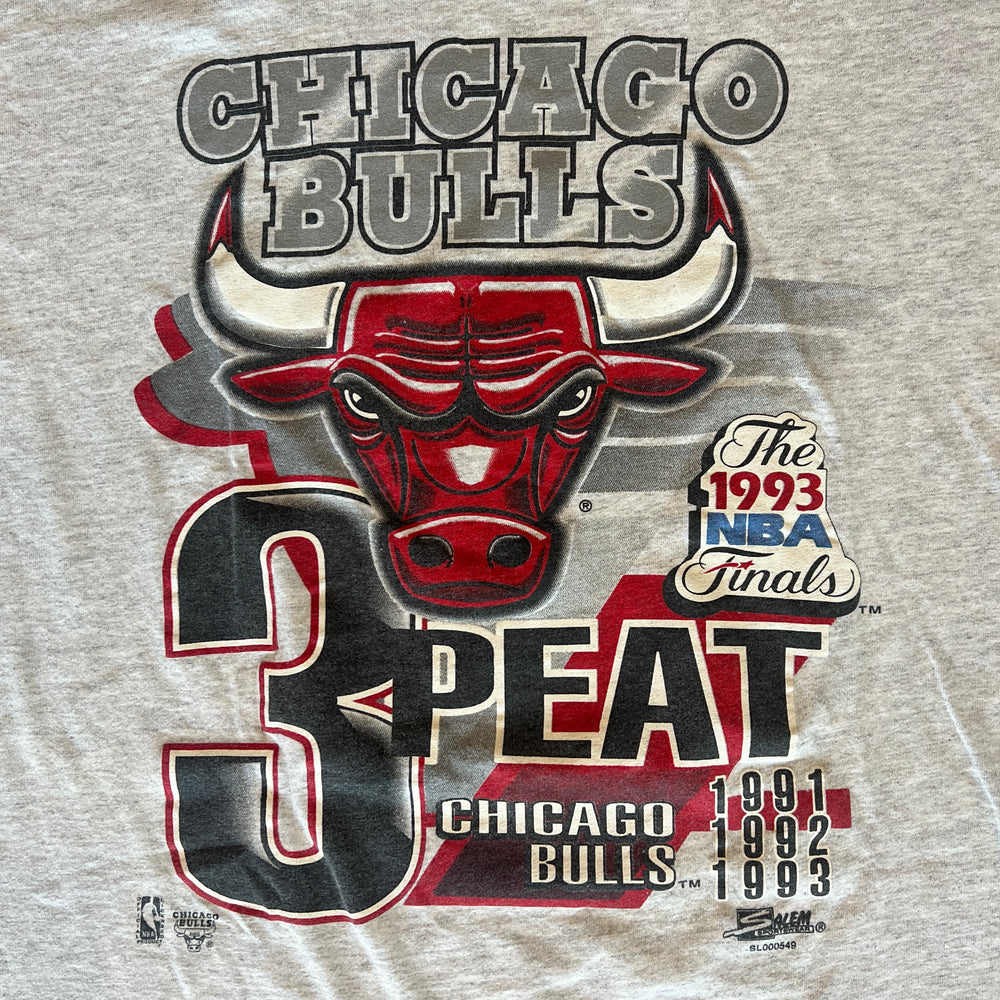 
                  
                    Load image into Gallery viewer, Vintage &amp;#39;93 Chicago Bulls &amp;quot;3-Peat&amp;quot; T-Shirt
                  
                