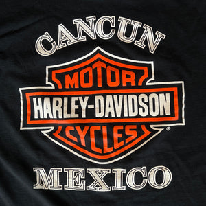 
                  
                    Load image into Gallery viewer, Vintage Harley Davidson &amp;quot;Cancun, Mexico&amp;quot; T-Shirt
                  
                