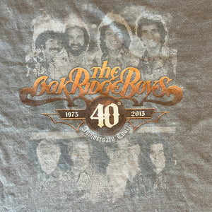 
                  
                    Load image into Gallery viewer, Vintage The Oak Ridge Boys &amp;quot;40th Anniversary Tour&amp;quot; T-Shirt
                  
                