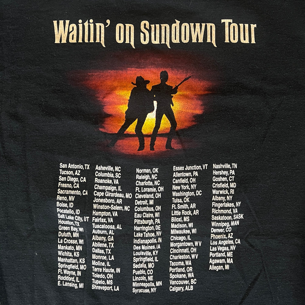 
                  
                    Load image into Gallery viewer, Vintage Brooks &amp;amp; Dunn &amp;quot;Waitin&amp;#39; On Sundown Tour&amp;quot; T-Shirt
                  
                