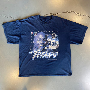 
                  
                    Load image into Gallery viewer, Vintage Tennessee Titans Eddie George T-Shirt
                  
                