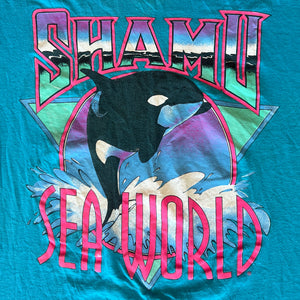 
                  
                    Load image into Gallery viewer, Vintage Shamu &amp;quot;Sea World&amp;quot; T-Shirt
                  
                