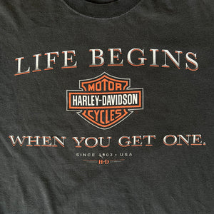 
                  
                    Load image into Gallery viewer, Vintage &amp;#39;03 Harley Davidson &amp;quot;Life Begins When You Get One&amp;quot; T-Shirt
                  
                