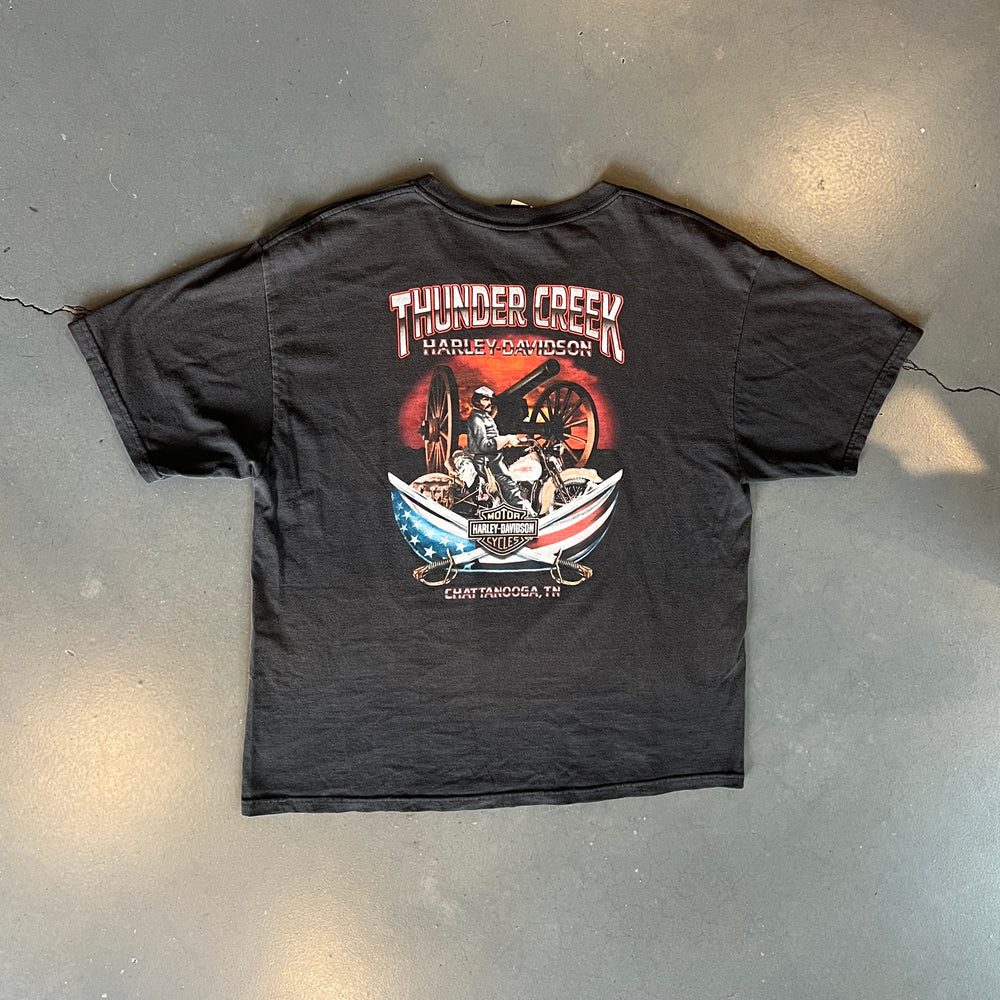 
                  
                    Load image into Gallery viewer, Vintage Harley Davidson &amp;quot;Thunder Creek&amp;quot; T-Shirt
                  
                