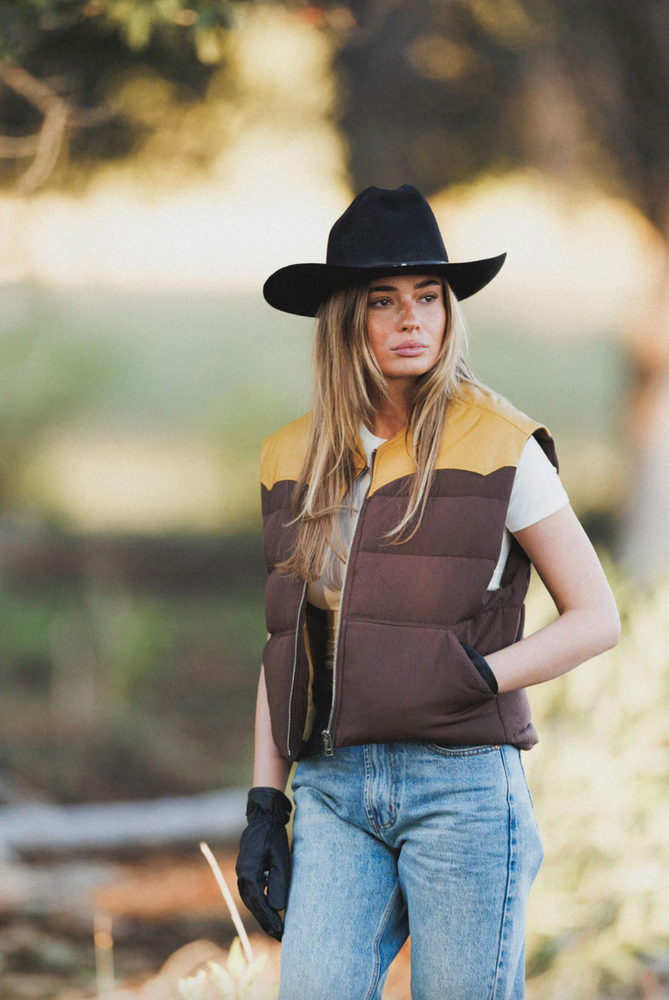 
                  
                    Load image into Gallery viewer, Elwood Western Puffer Vest - &amp;#39;Tan&amp;#39;
                  
                