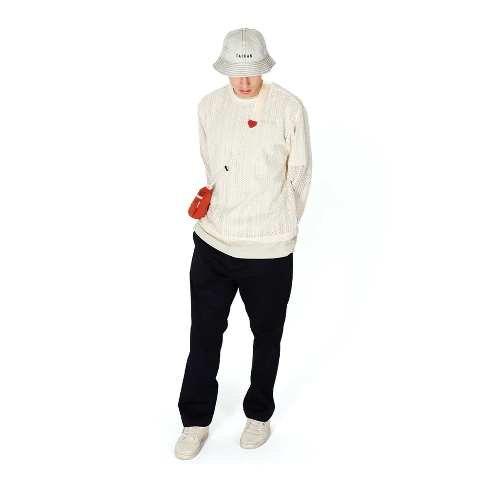 
                  
                    Load image into Gallery viewer, TAIKAN Loose Knit Crocheted Sweater - &amp;#39;Cream&amp;#39;
                  
                