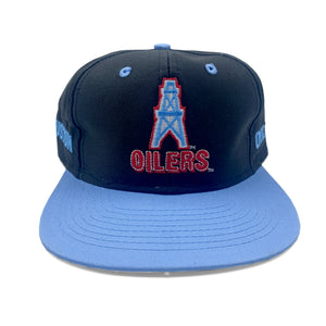 
                  
                    Load image into Gallery viewer, Vintage Houston Oilers Snapback Hat - &amp;#39;Black&amp;#39;
                  
                