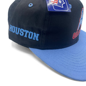 
                  
                    Load image into Gallery viewer, Vintage Houston Oilers Snapback Hat - &amp;#39;Black&amp;#39;
                  
                