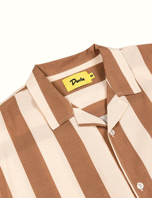 
                  
                    Load image into Gallery viewer, Duvin Traveler Leisure Stretch Button-Up - &amp;#39;Brown&amp;#39;
                  
                